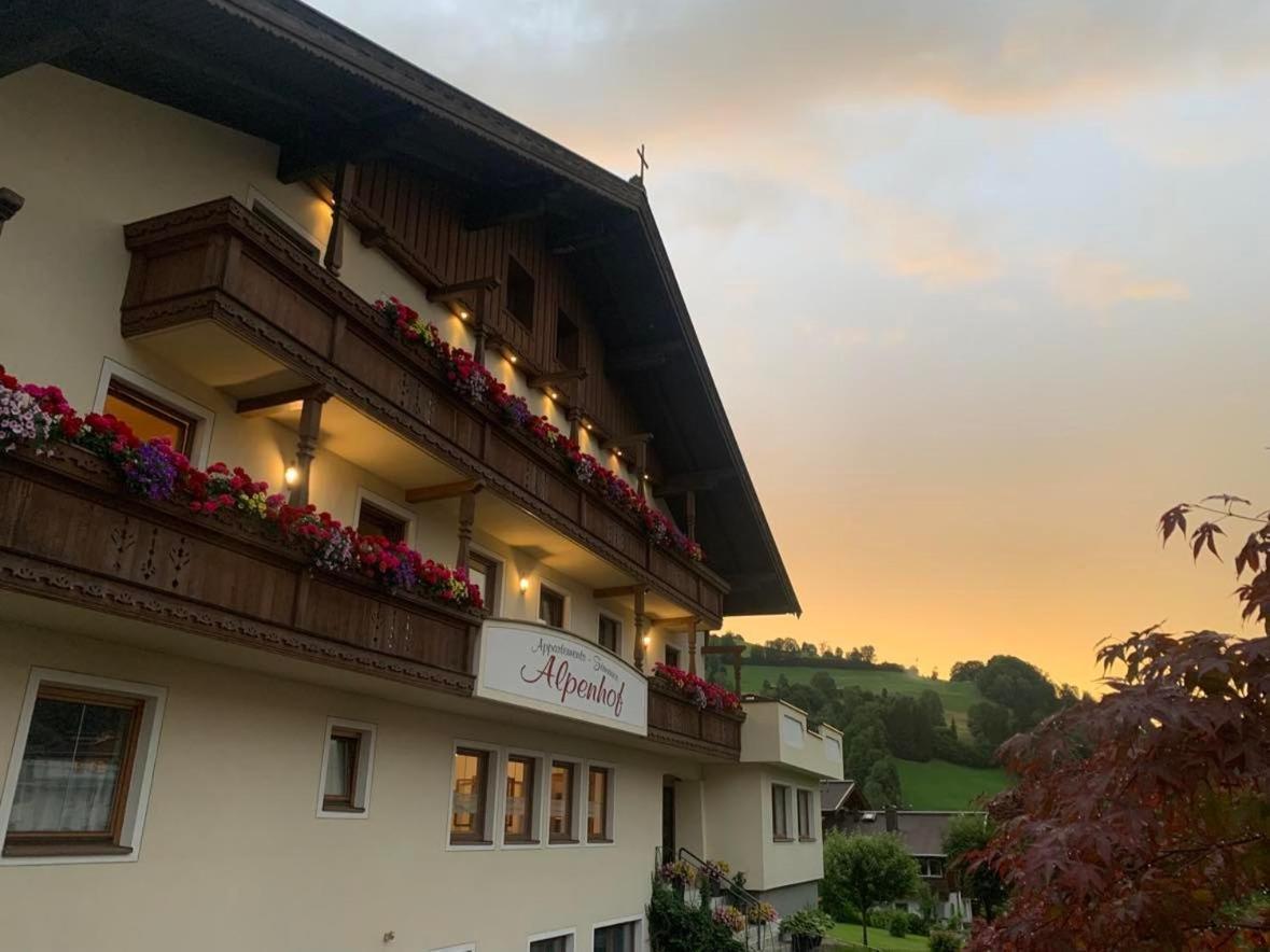 Appartement Alpenhof Wildschoenau Niederau Exterior foto